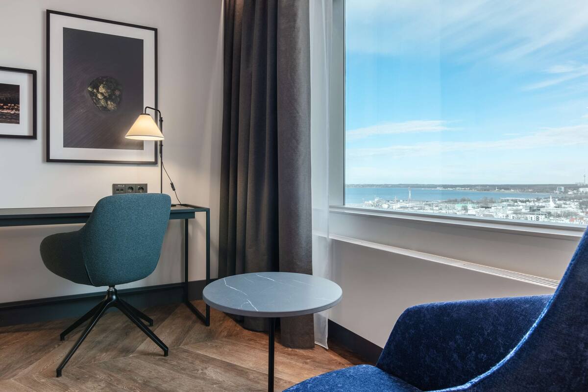 superior room (collection) | city view