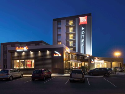 ibis Cholet