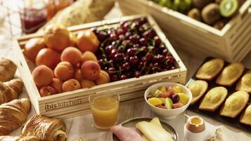 Buffet breakfast for a fee