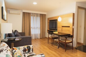 1 habitación, minibar, caja de seguridad en la habitación y escritorio 