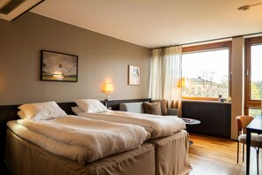 Family Room (with sofabed) | In-room safe, desk, iron/ironing board, free cribs/infant beds - Scandic Anglais (Stockholm)