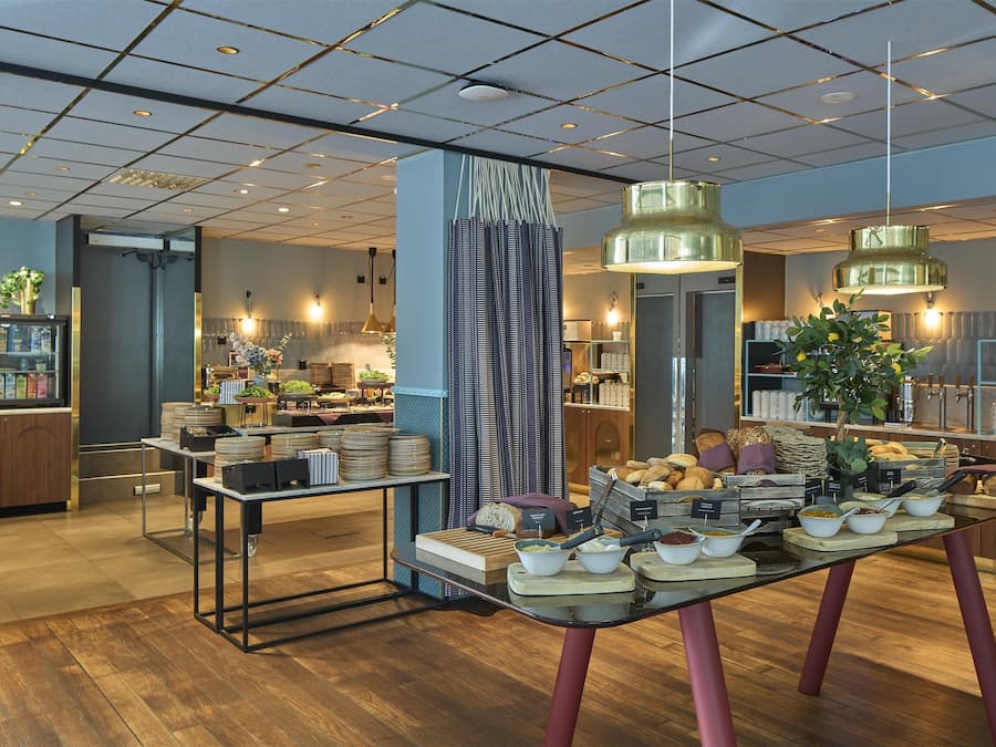 Frokostbuffé hver dag (SEK 275 per person)