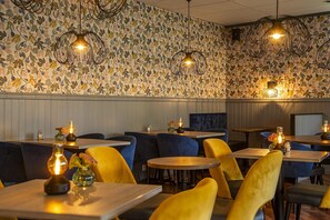 Breakfast, lunch, dinner served; alfresco dining - Best Western Hotell SoderH (Soderhamn)