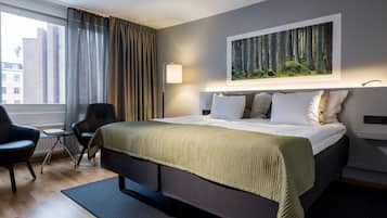 Rom – superior | Allergitestet sengetøy, safe på rommet og skrivebord