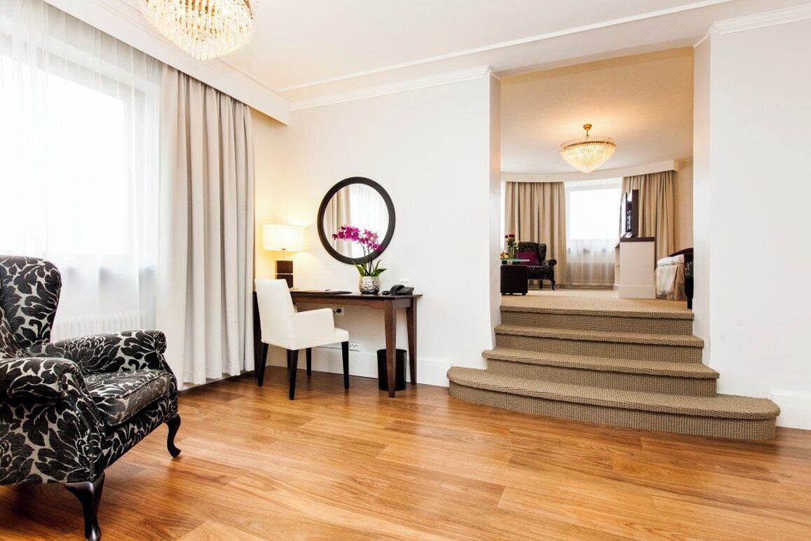 1 bedroom, premium bedding, pillow-top beds, minibar