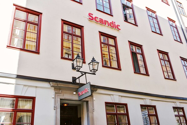 Exterior