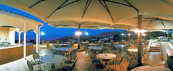 Se sirven desayunos, almuerzos y cenas