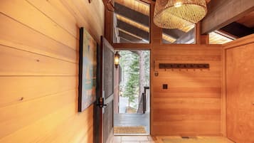 House, 3 Bedrooms (Private Homes, with Den Home) | Living area | 30-inch TV with cable channels, DVD player