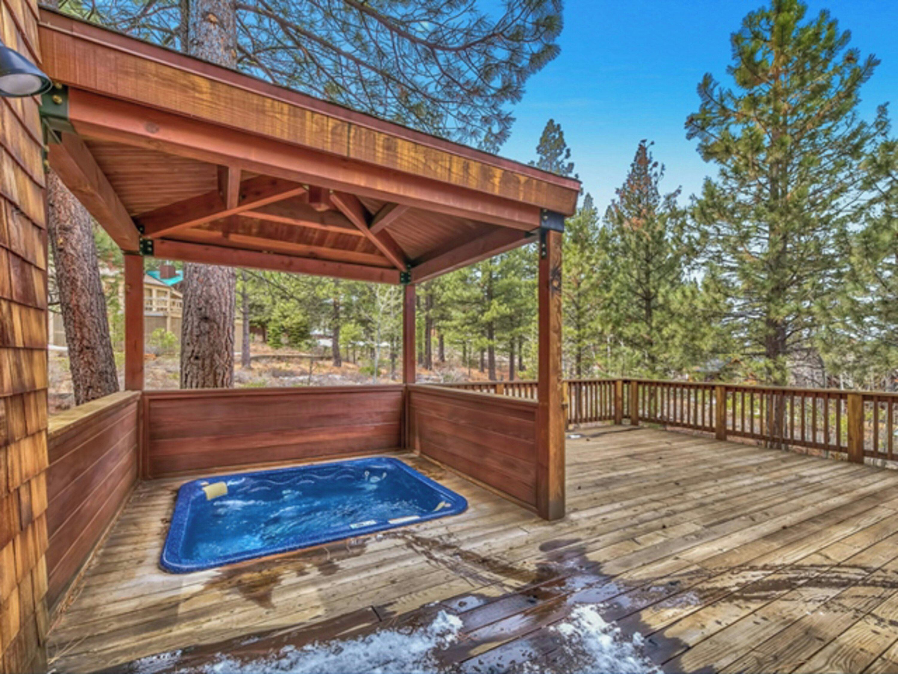 Bañera de hidromasaje privada