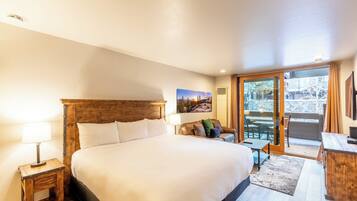 Room (Northstar Village)