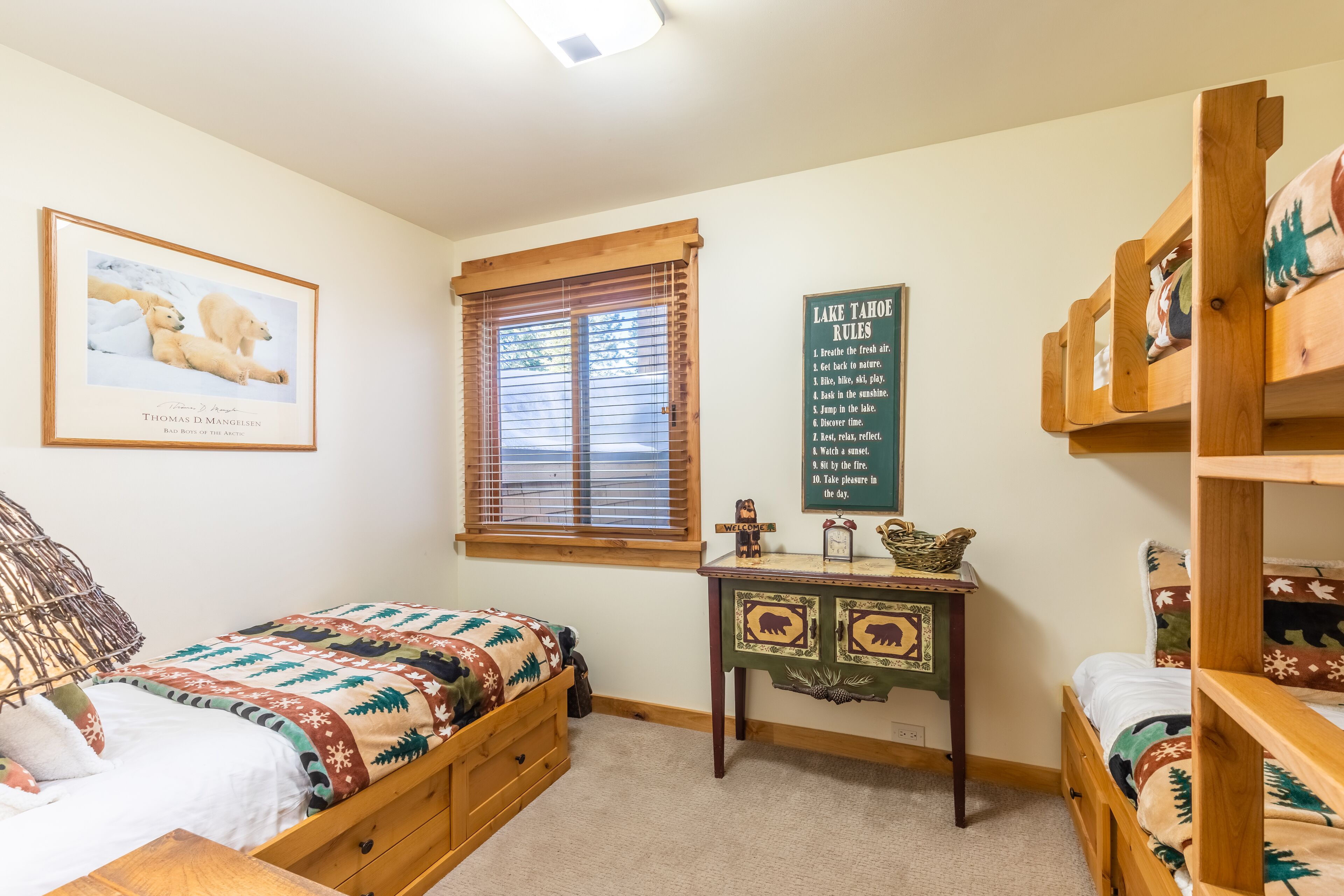 Appartement, 2 slaapkamers, 2 badkamers (Ski Trails, Trailside) | Individueel gedecoreerd, individueel gemeubileerd