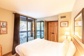 1 chambre, décoration personnalisée, ameublement personnalisé