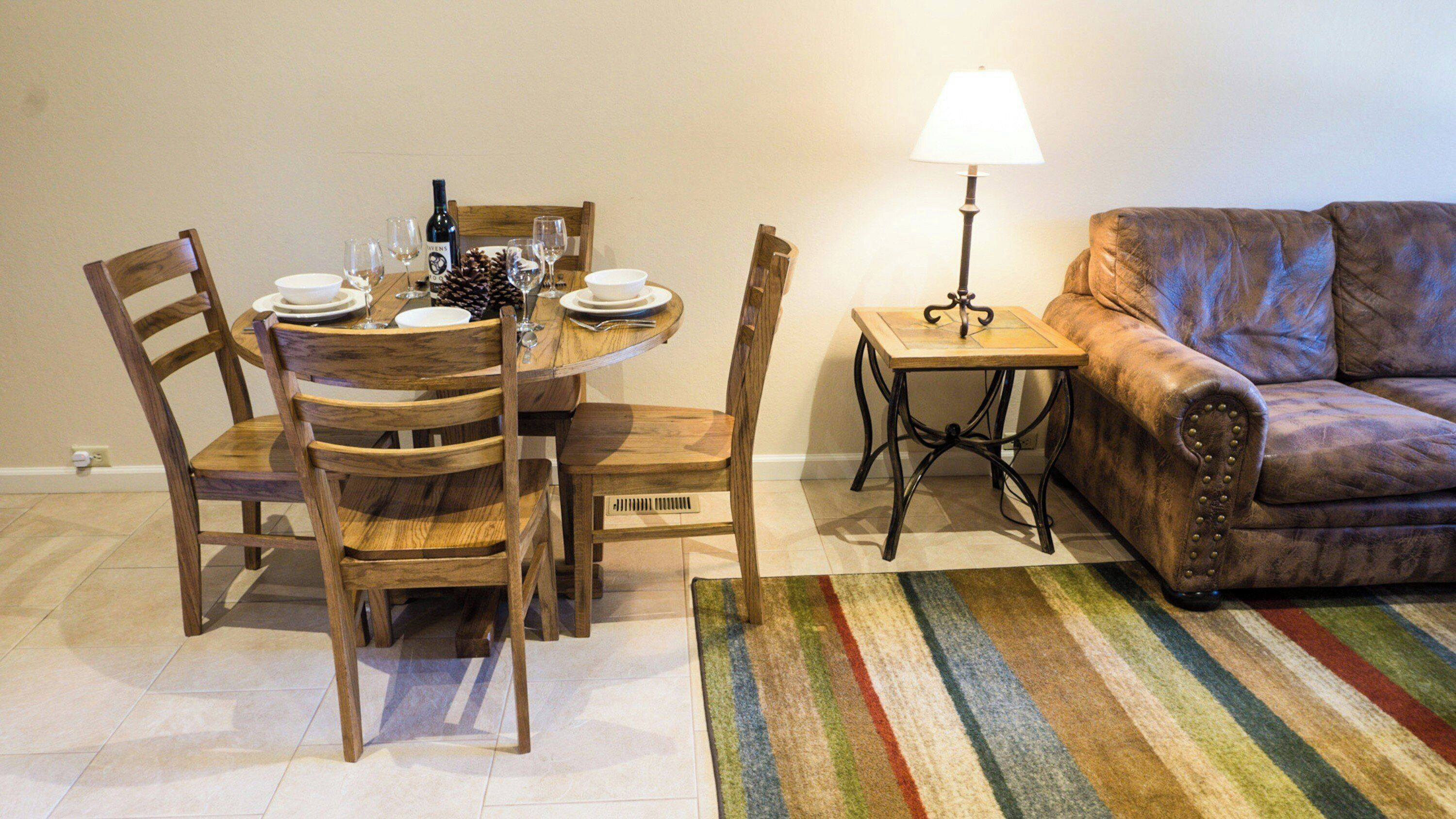 Condo, 2 Bedrooms, 2 Bathrooms (Ski Trails) | Living area | 30-inch TV with cable channels, DVD player