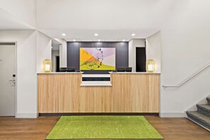 Reception - Spark by Hilton Wichita East (Wichita)