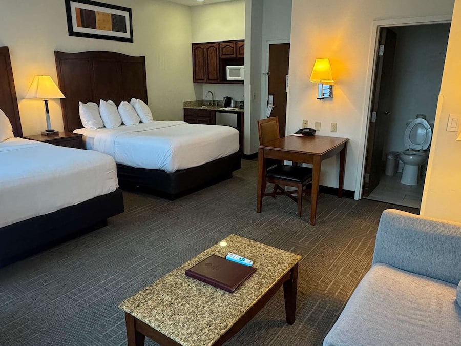 Standard Room, 2 Queen Beds, Non Smoking, Kitchenette