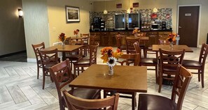 Bao gồm bữa sáng buffet hàng ngày 