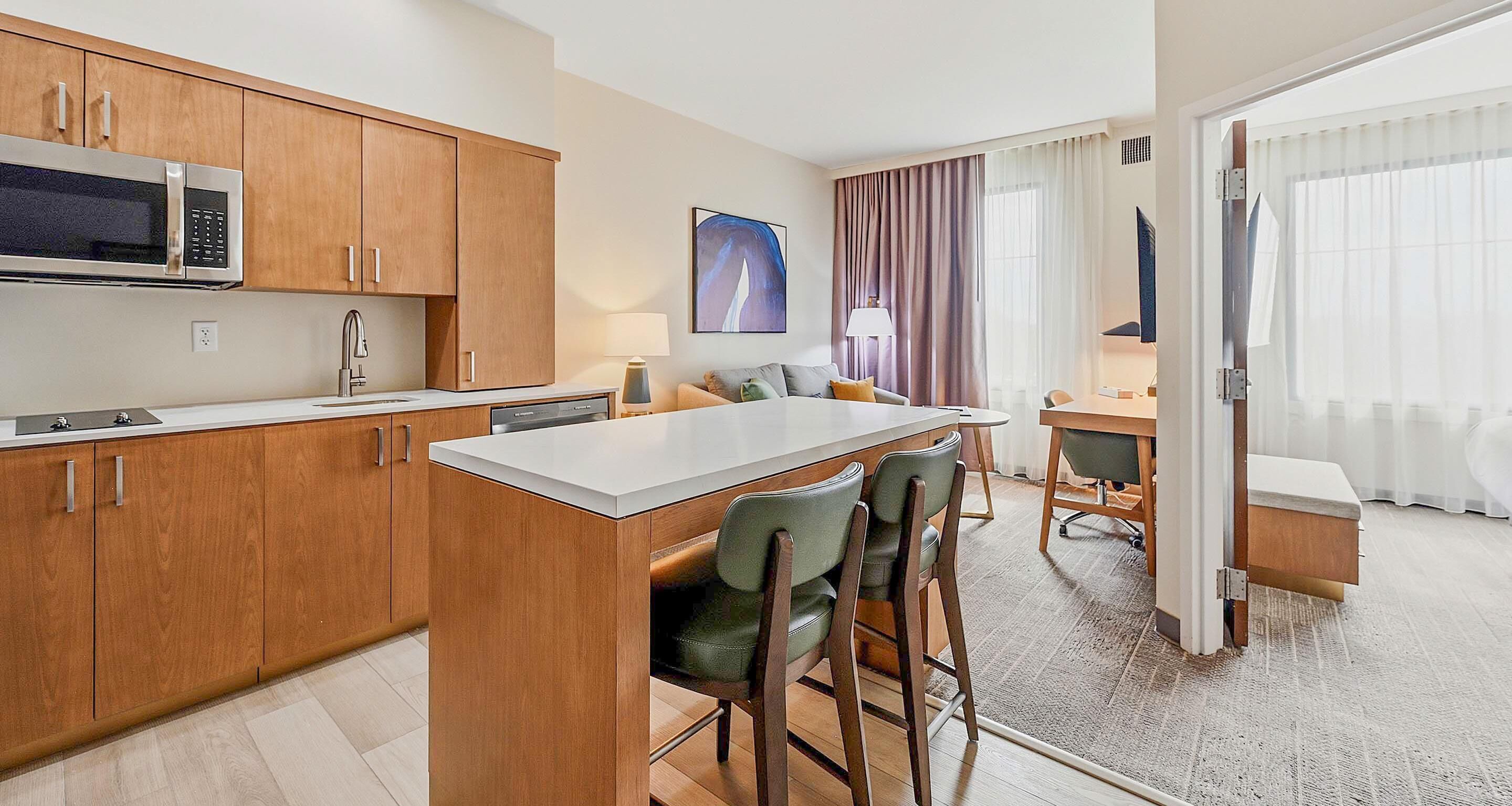Suite, 1 King Bed, Non Smoking, Kitchen (Full Kitchen) | 1 bedroom, pillowtop beds, in-room safe, desk