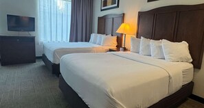 1 bedroom, pillowtop beds, in-room safe, desk - Best Western Plus Hannaford Inn & Suites (Cincinnati)