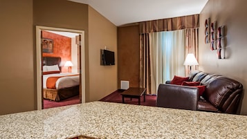 1 bedroom, pillowtop beds, in-room safe, desk