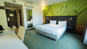 In-room safe, desk, blackout curtains, free WiFi - B&B HOTEL Mons Centre (Mons)