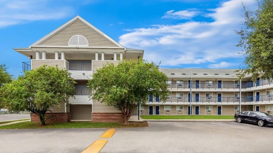 Birch Hill Suites - Lakeland