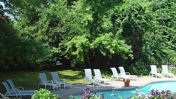 Sun deck