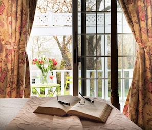 Superior Room, Garden Area | Individually decorated, individually furnished, desk