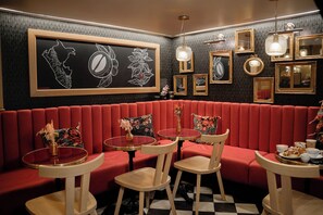Coffee service - La Dépendance (Paris)