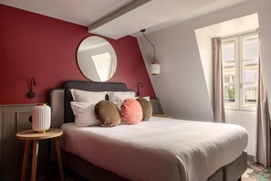 Cozy | Premium bedding, minibar, in-room safe, desk - La Dépendance (Paris)