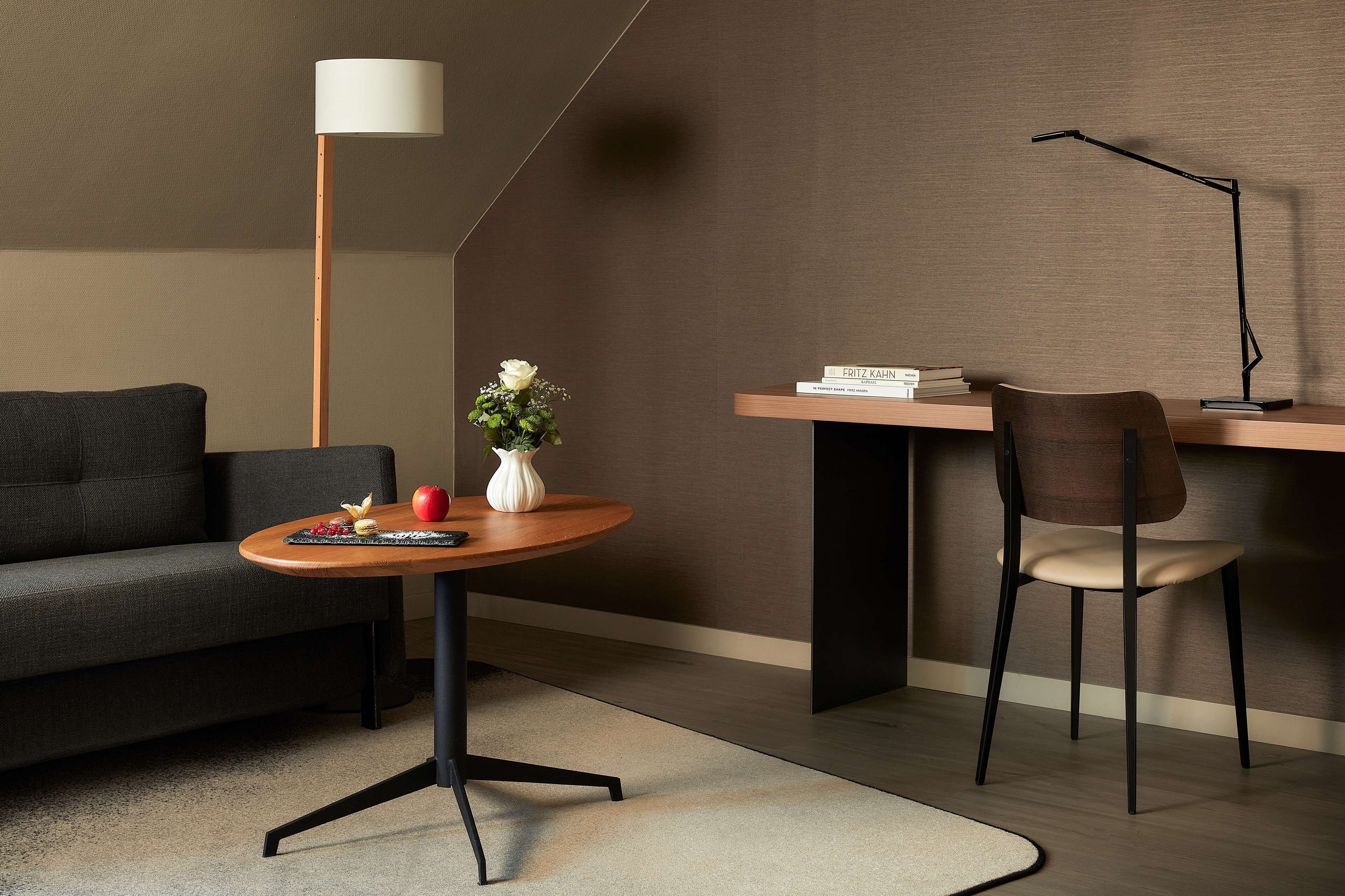 1 bedroom, premium bedding, minibar, in-room safe