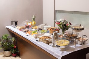 Daily buffet breakfast (EUR 8 per person)