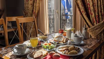 Daily buffet breakfast (EUR 8 per person)