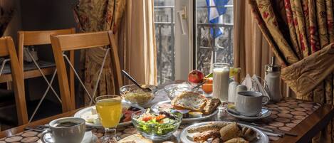Daily buffet breakfast (EUR 8 per person)