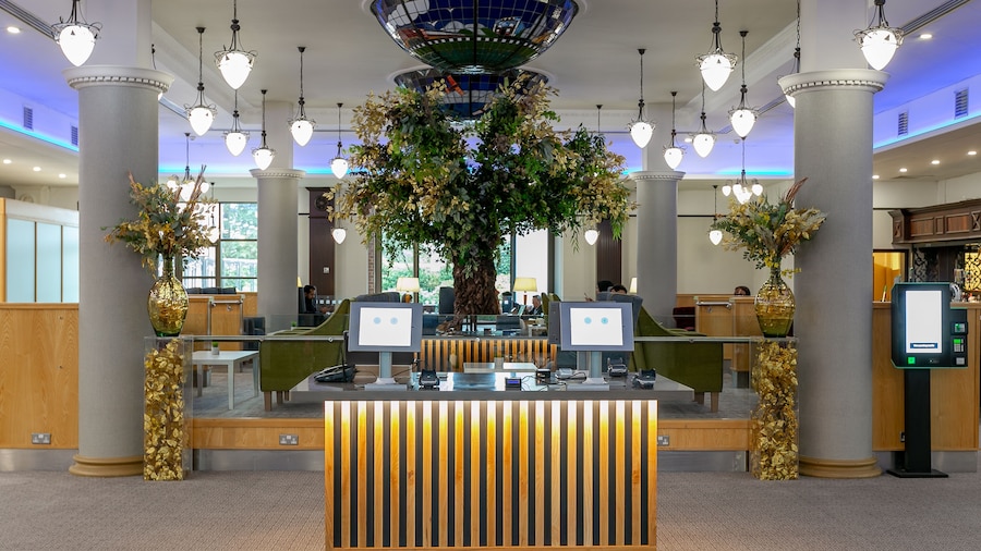 Cedar Court Bradford