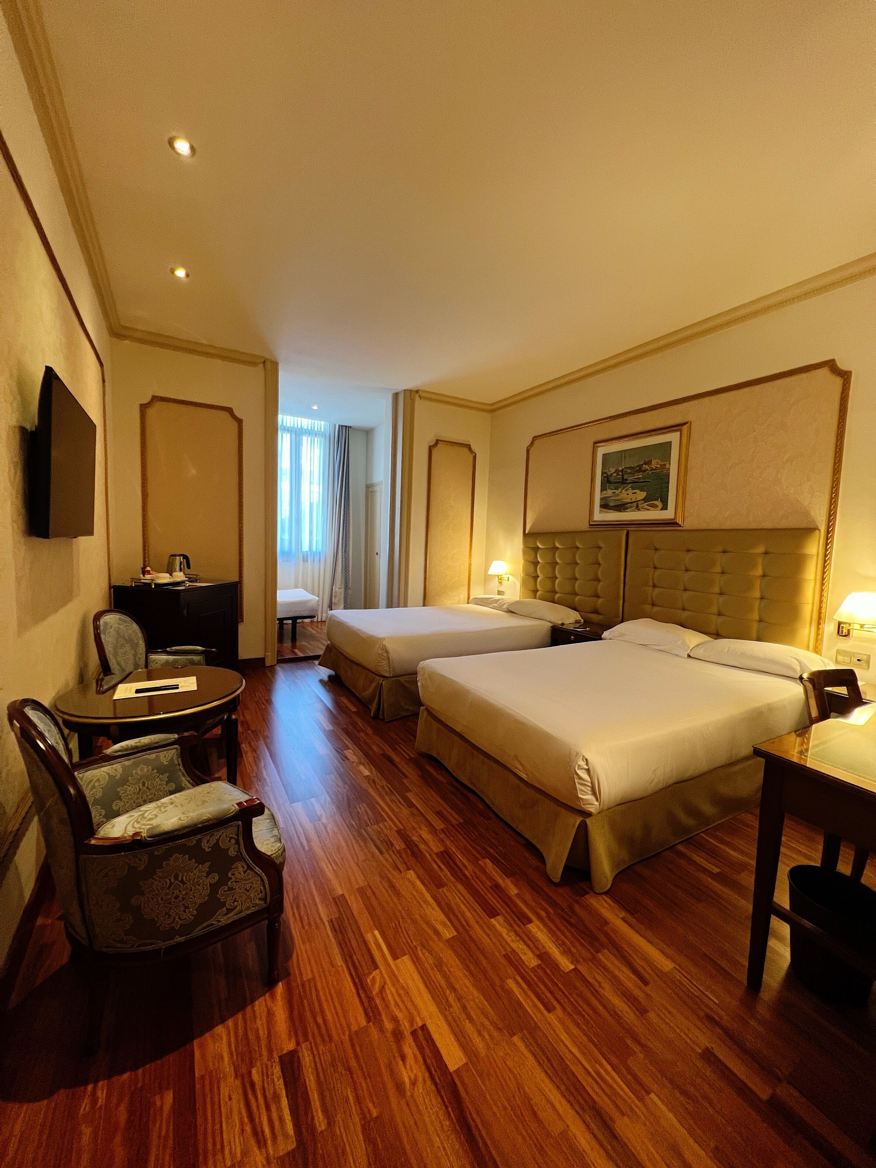 Photo - Hotel Roger de Llúria