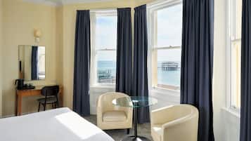 Room, 1 King Bed, Non Smoking, Sea View | Hypo-allergenic bedding, desk, iron/ironing board, free WiFi