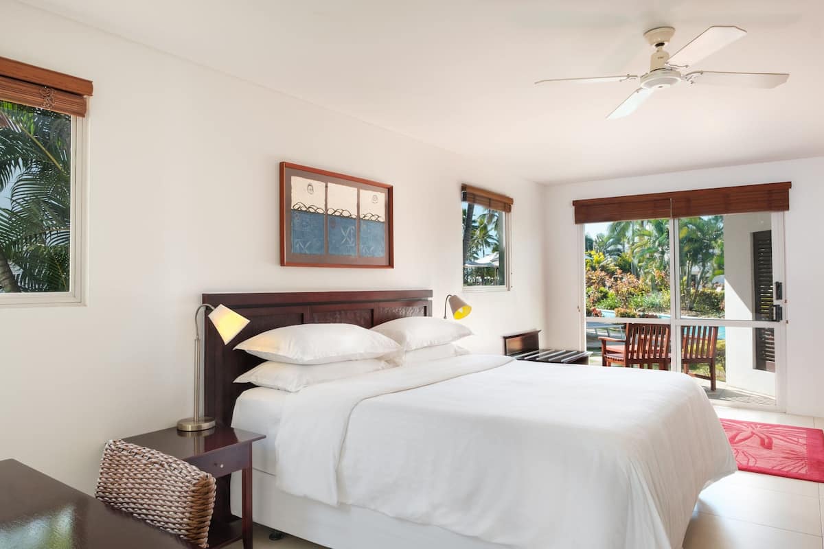 villa, 2 bedrooms, non smoking (pool access) | 1 bedroom, minibar, in-room safe, desk