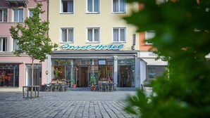 Unclassified image, 4 of 40, button - Insel Hotel Lindau (Lindau)