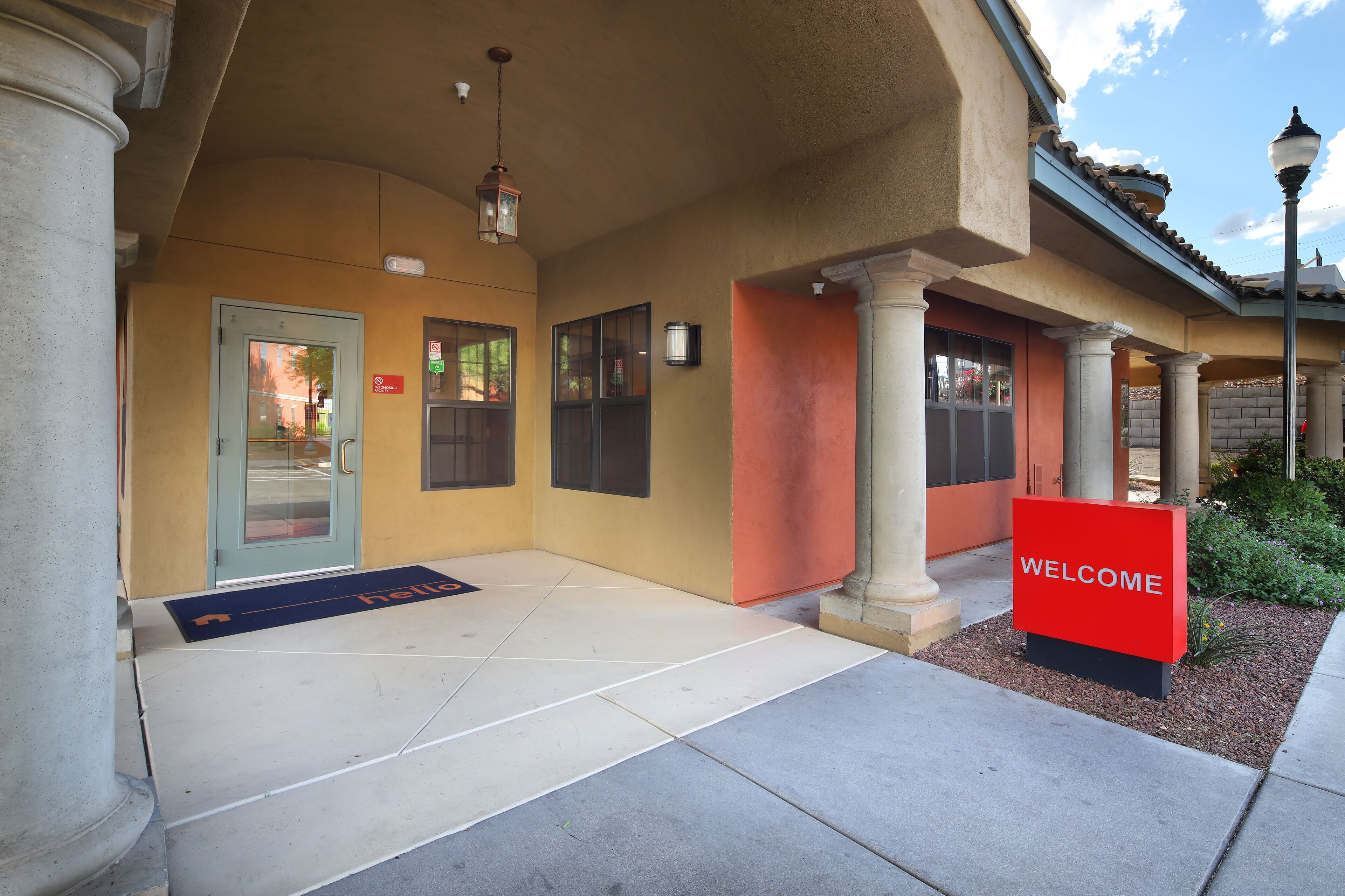 Entrée de l’hébergement