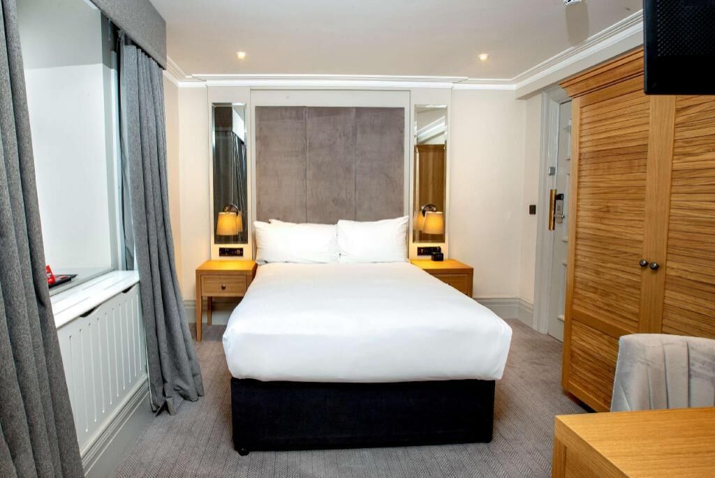In-room safe, desk, iron/ironing board, free cots/infant beds