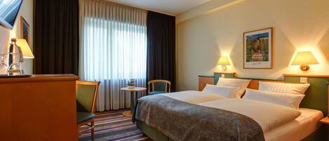 Family Room, 1 Double Bed (with Sofabed) | Minibar, in-room safe, laptop workspace, blackout drapes