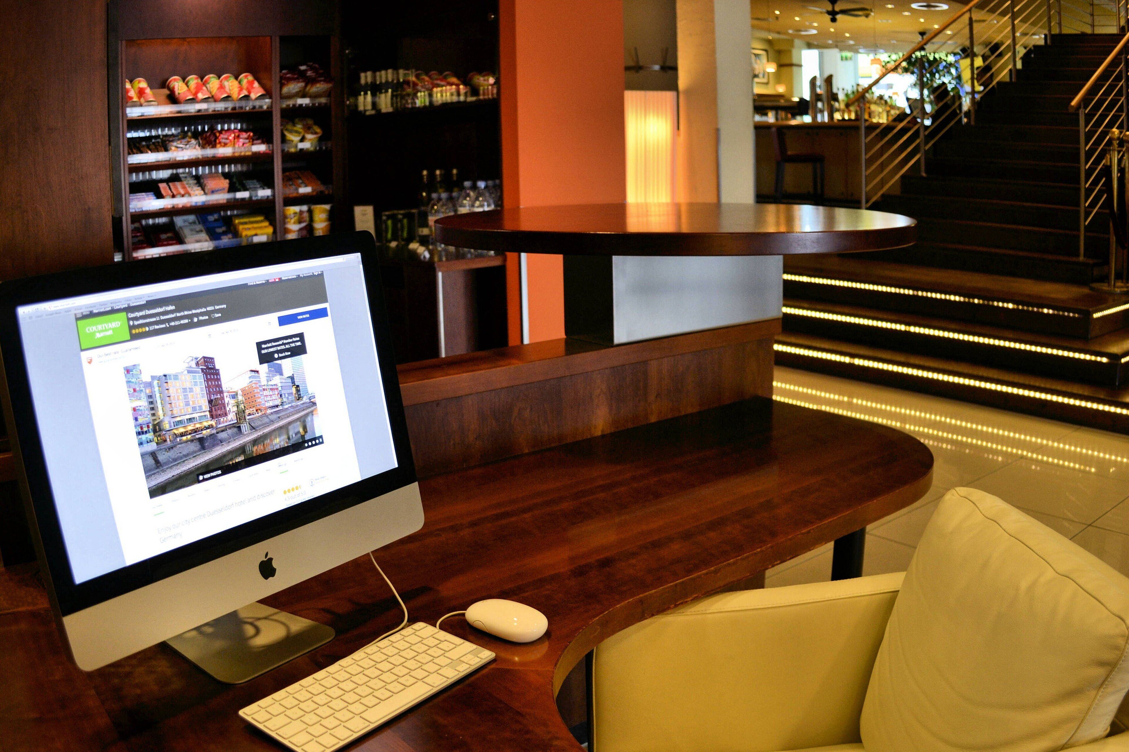 Photo - Courtyard by Marriott Duesseldorf Hafen