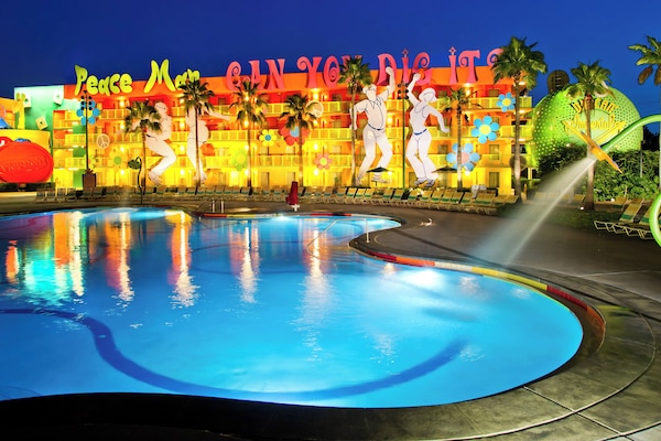 3 outdoor pools