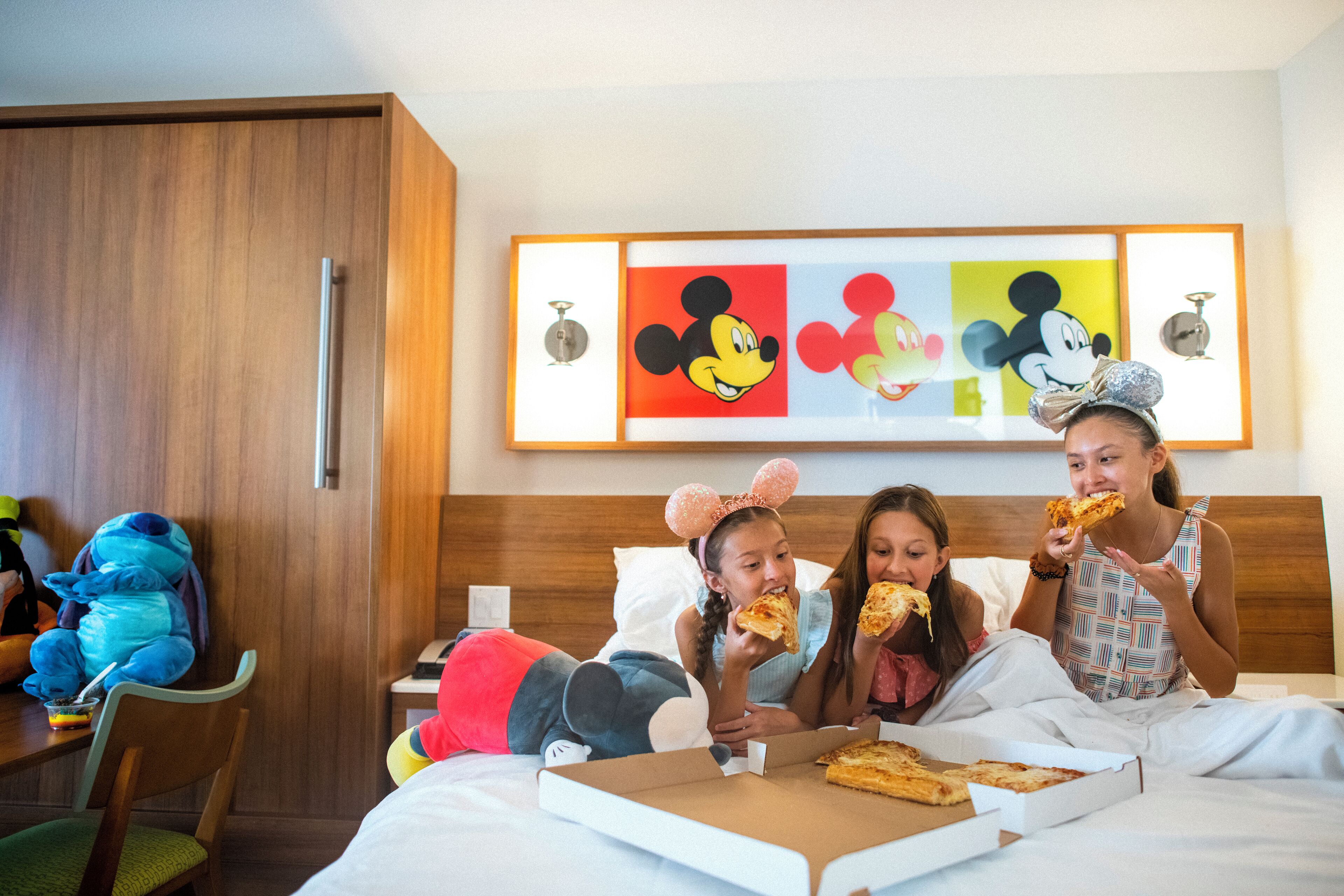 standard room | in-room safe, iron/ironing board, free wifi, bed sheets