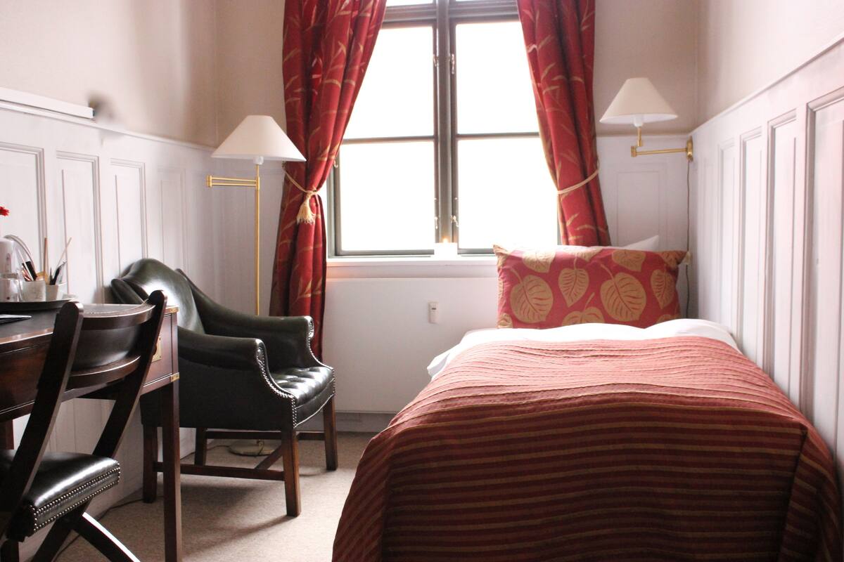 Single Room