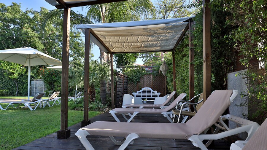 Oasis Cordoba Hotel