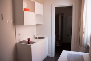 Superior-Zimmer | Hochwertige Bettwaren, Pillowtop-Betten, Schreibtisch