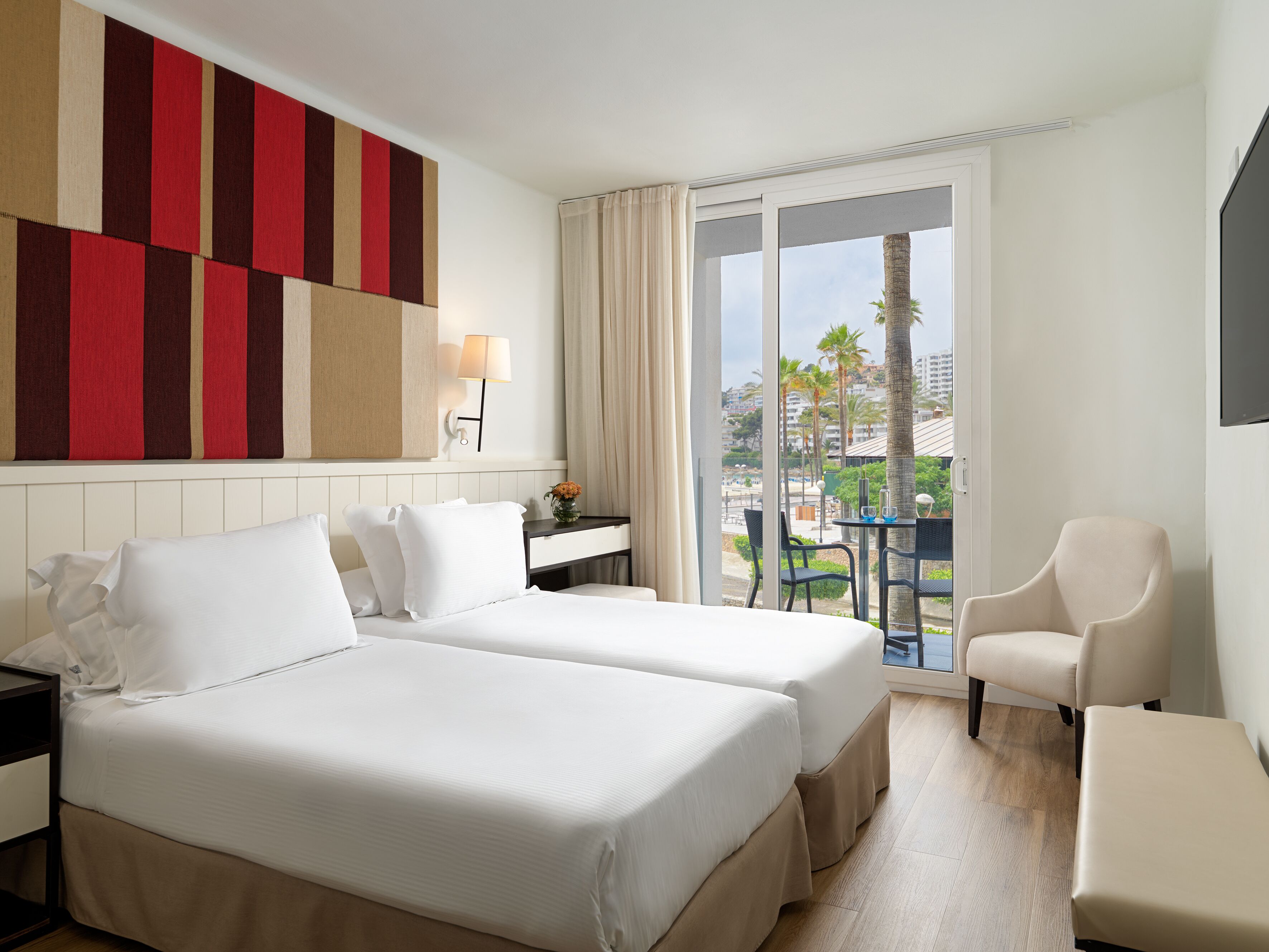 Minibar, in-room safe, desk, blackout drapes