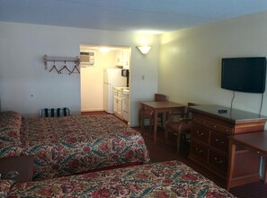 Room, 2 Queen Beds
