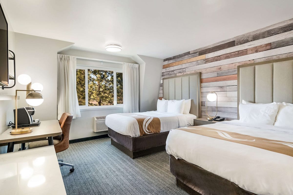 Blackout curtains, iron/ironing board, free cots/infant beds